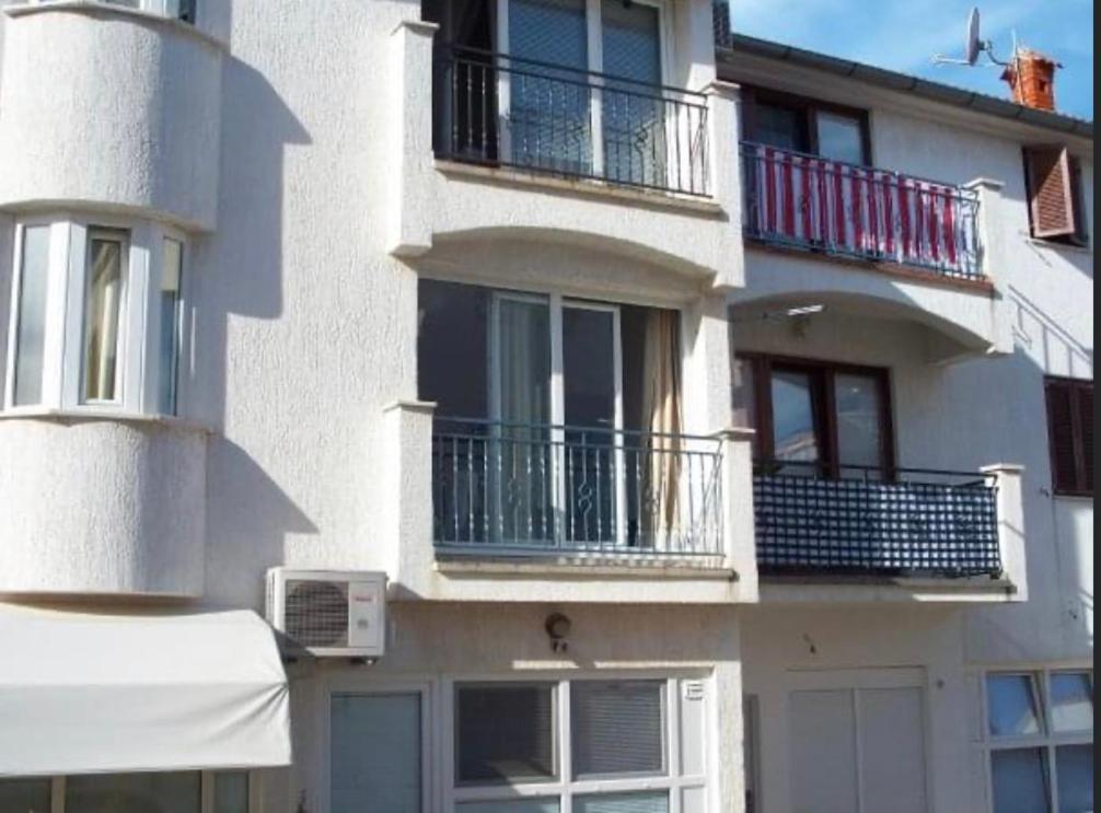 Olivia, Seaside Apartment In Medulin, Croatia Kültér fotó